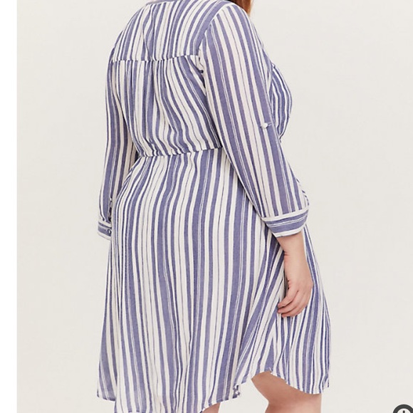 TORRID SHIRT DRESS - Picture 3 of 5